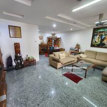 Fully Renovated & Furnished 2-in-1 House For Rent @ Parit Buntar