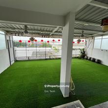 Renovated, Big balcony unit, fully furnish, low floor 