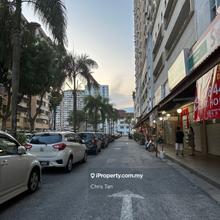 Kheng Tian Business Centre Shop lot Facing Night Friday Market access