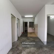 Laman Damai Kepong Well Kept Condition