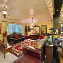 2 Storey Bangsar Terrace House (Bali Style)