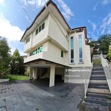 2 Sty Bungalow with Lift Face South