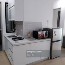 Modern Fully furnished unit with high ROI