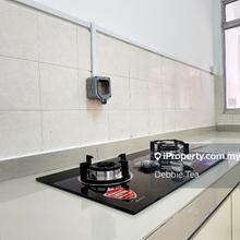 Newly refurbished unit move in condition