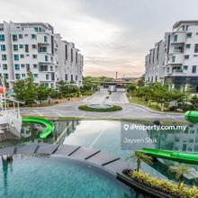 Triplex 3 Storey Garden Rooftop Villa,0 Fees to buy new @Puchong Town