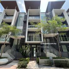 Seri Puteri Hills Villa For Sale