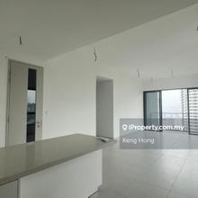 Alix Residence Dutamas @ North Kiara, Mid Floor Semi Furnish Freehold