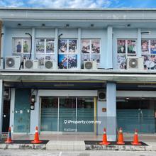 Shoplot For Sale With Tenant 