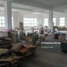 Factory, warehouse Seri Kembangan facing main road for rent 