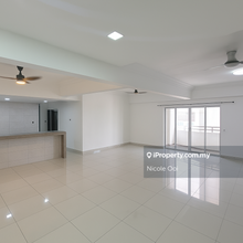 Sri Petaling 1421sqft Large Renovated High Floor Condo for Sale Rm500k