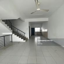 Kaseh heights freehold 3storey Terrance for sale