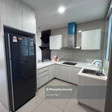 Zetapark lake view condo 