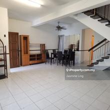 Partly furnished with kitchen cabinet.