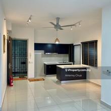 Setia City Residence, Setia Alam 2room 2bath Partly Furnished for Sale