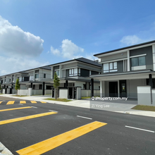Brand New Freesia Semi-D  house for Rent cover all units 