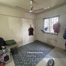 Pangsa akasia desa cemerlang flat 