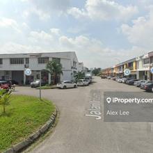 High Ceiling Ground Floor 38x80 Corner Perindustrian Usj 1 Subang Jaya