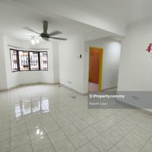 Pangsapuri Carlina Apartment Kota Damansara furnished with lift