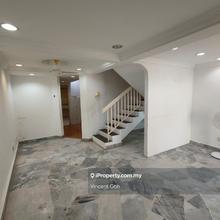 Kepong Bandar Menjalara Freehold 2 Storey Landed House kitchen Extend