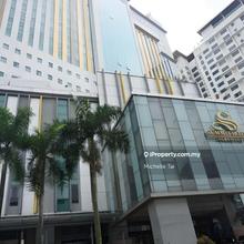 Prime 1st-floor retail lot in The Summit USJ - strong daily traffic