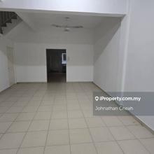 Prime Location! Spacious 5rooms House in Taman Tekkah Permai for Sale