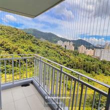 Corner unit with nature view and beautifully renovated