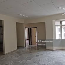 Apartment For Sale near LRT 