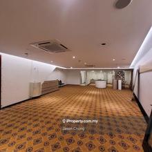 Good Buy Roi 4.7 %  3-storey shop Fully Renovated Good Location