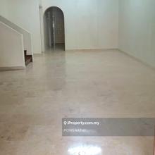 Damai puri, desa aman puri  2.5storey terraced landed  house for sales