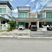 Great Condition Nice Unit Evergreen Garden Residence