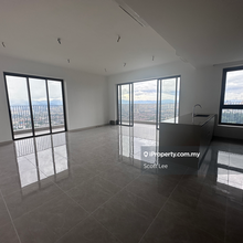 Senior Property Agent Specialising in Desa Parkcity more than 10 years