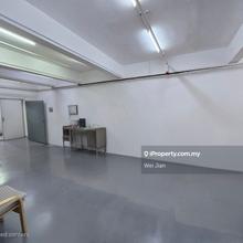 Retail located at 1st Floor Sunsuria Forum