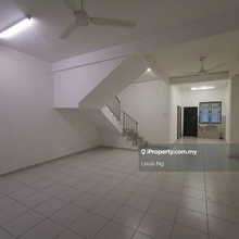 Beside main road, good location