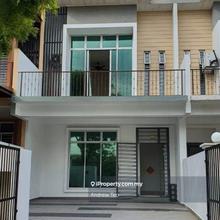 Austin Residence, 20x70ft 2 storey house for Sale 