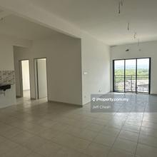 New Completed 3 Bedroom with Balcony for Sale, Full Loan, Cash Back
