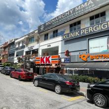 Shoplots Jalan Maarof Jalan Telawi 