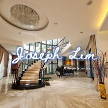 Beautiful Bungalow @ BK 6B, Bandar Kinrara for Sale