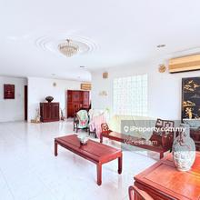 Taman Desa, KL, 2.5 Storey Bungalow,well maintained, gated guarded