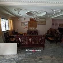 Taman Oug Corner Well Maintained 2 Storey Bungalow for Rent