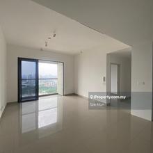 Panorama Residences for Sale-Glass Balcony on High Floor