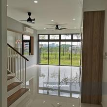 Brand new unit , facing southwest