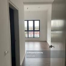 Freehold unit, 2 carpark, Bare unit, Brand new condominium