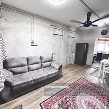 Flat Seksyen 1 Wangsa Maju,near LRT station,mall