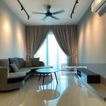 Pavilion Resort 1477 Sqft Middle Floor 2 Car Park Well maintain Unit