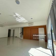 Semi-D house for Sale