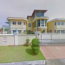 Freehold 2.5 Storey Bungalow Saujana Impian (Below Value 27%)