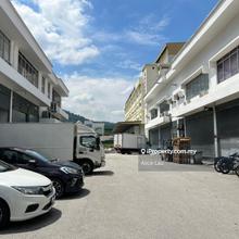 Factory At Tmn Selayang 