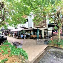 Plaza Batai 1st Flr Renovated & Partly Furnished Unit  For Rent