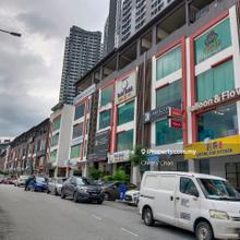 4 Storey Shop facing main road, Freehold @ Symphony Tower, Balakong