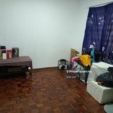 Seksyen 2 Wangsa Maju Flat Below Market 3 Rooms Walk to Lrt Walkup Apt